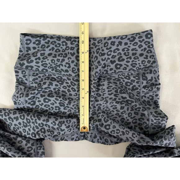 Women's Camo‎ Print Black Gray Leggings Sz Large High Rise Gym - Picture 3 of 7